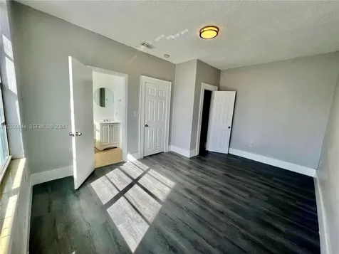 301 SW 10th Avenue Miami FL 33130