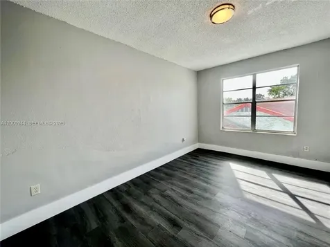 301 SW 10th Avenue Miami FL 33130