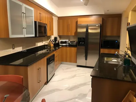 325 Biscayne Boulevard Miami FL 33131