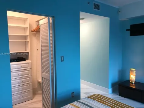 325 Biscayne Boulevard Miami FL 33131