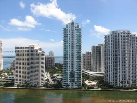 325 Biscayne Boulevard Miami FL 33131
