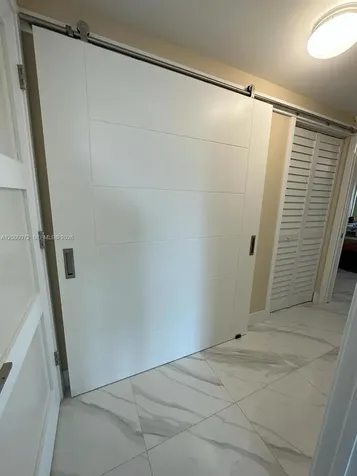 325 Biscayne Boulevard Miami FL 33131