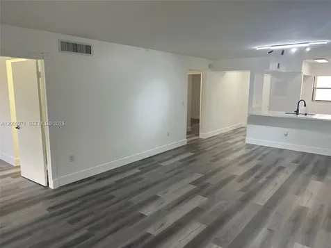 10317 NW 9th Street Circle Miami FL 33172