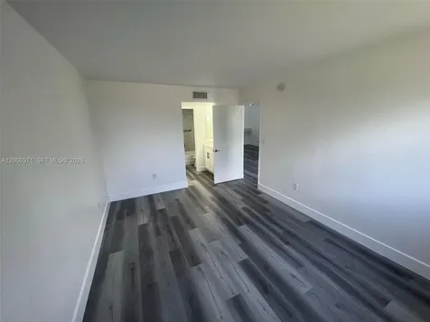 10317 NW 9th Street Circle Miami FL 33172