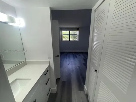 10317 NW 9th Street Circle Miami FL 33172