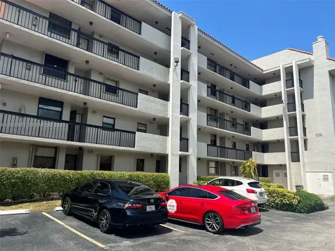 10317 NW 9th Street Circle Miami FL 33172