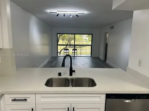 10317 NW 9th Street Circle Miami FL 33172