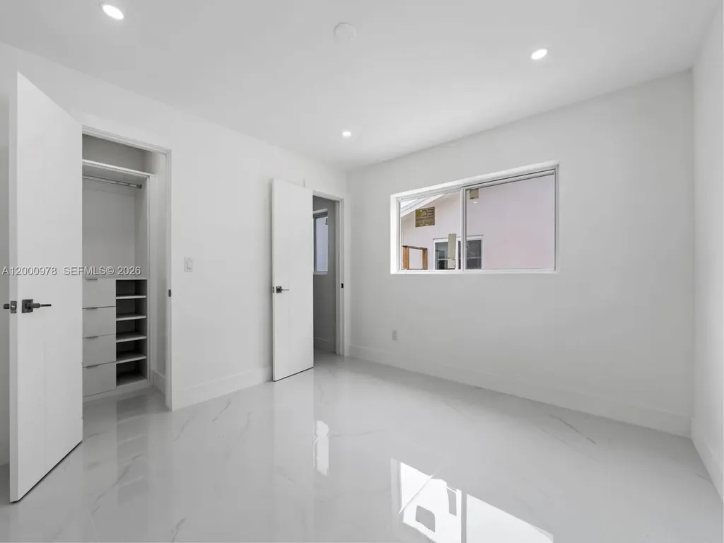 1007 Citrus Isle Fort Lauderdale FL 33315