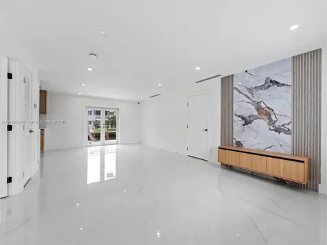 1007 Citrus Isle Fort Lauderdale FL 33315