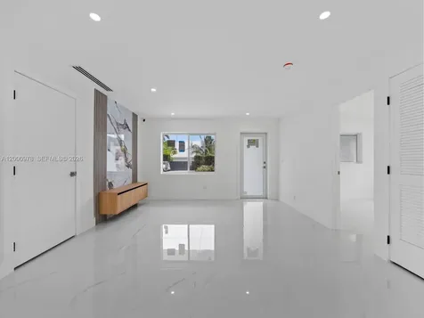 1007 Citrus Isle Fort Lauderdale FL 33315