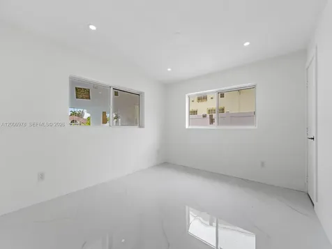 1007 Citrus Isle Fort Lauderdale FL 33315