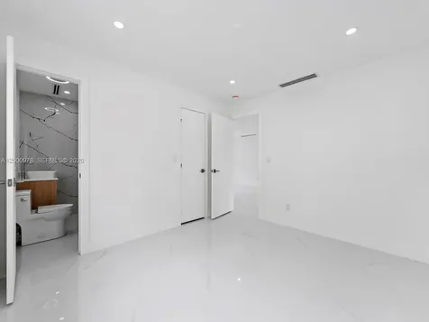 1007 Citrus Isle Fort Lauderdale FL 33315