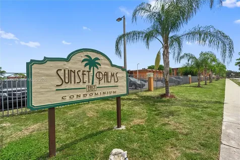 9441 SW 76th Street Miami FL 33173