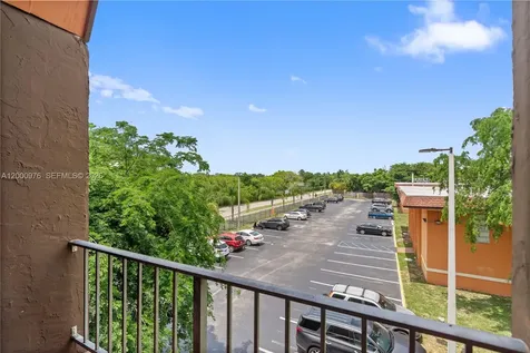 9441 SW 76th Street Miami FL 33173