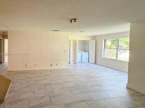 3440 N Pinewalk Drive N Margate FL 33063