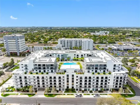 208 N Federal Highway Pompano Beach FL 33062