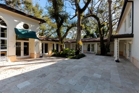 10100 Lakeside Drive Coral Gables FL 33156