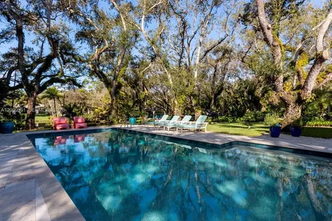 10100 Lakeside Drive Coral Gables FL 33156