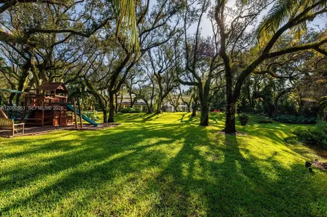 10100 Lakeside Drive Coral Gables FL 33156