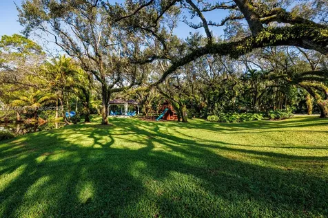 10100 Lakeside Drive Coral Gables FL 33156