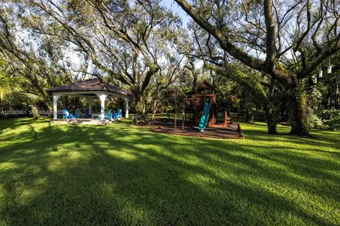 10100 Lakeside Drive Coral Gables FL 33156