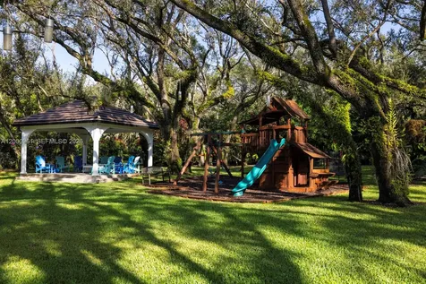 10100 Lakeside Drive Coral Gables FL 33156