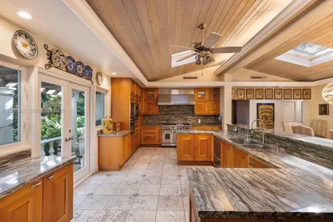 10100 Lakeside Drive Coral Gables FL 33156