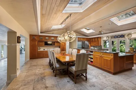 10100 Lakeside Drive Coral Gables FL 33156