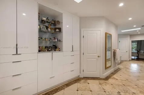 10100 Lakeside Drive Coral Gables FL 33156