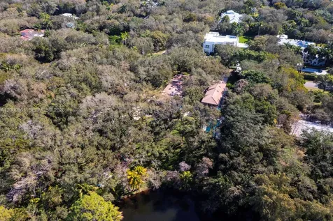 10100 Lakeside Drive Coral Gables FL 33156