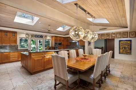 10100 Lakeside Drive Coral Gables FL 33156