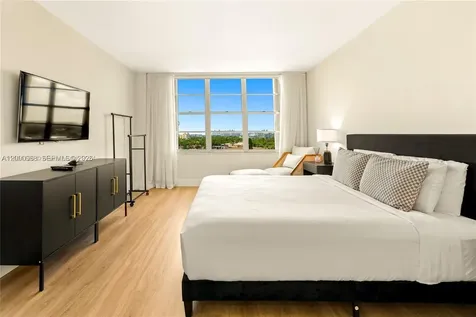 5161 Collins Avenue Miami Beach FL 33140