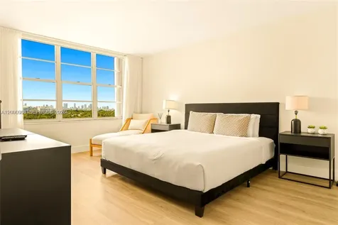 5161 Collins Avenue Miami Beach FL 33140