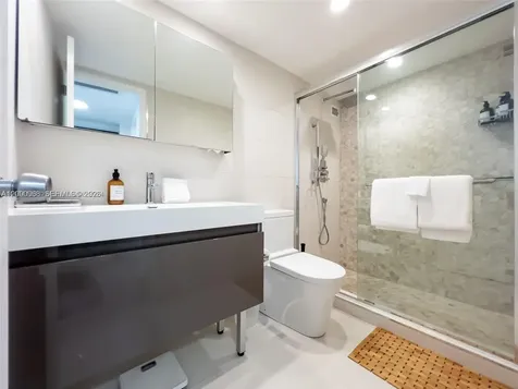 5161 Collins Avenue Miami Beach FL 33140