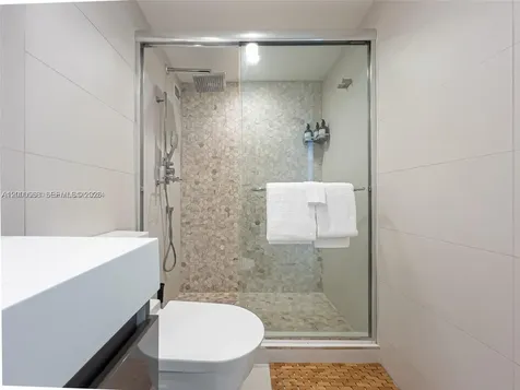 5161 Collins Avenue Miami Beach FL 33140