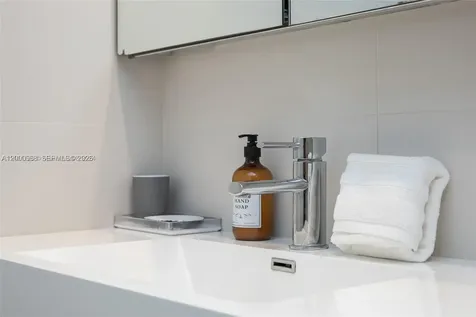 5161 Collins Avenue Miami Beach FL 33140