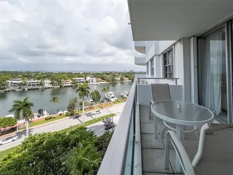 5161 Collins Avenue Miami Beach FL 33140