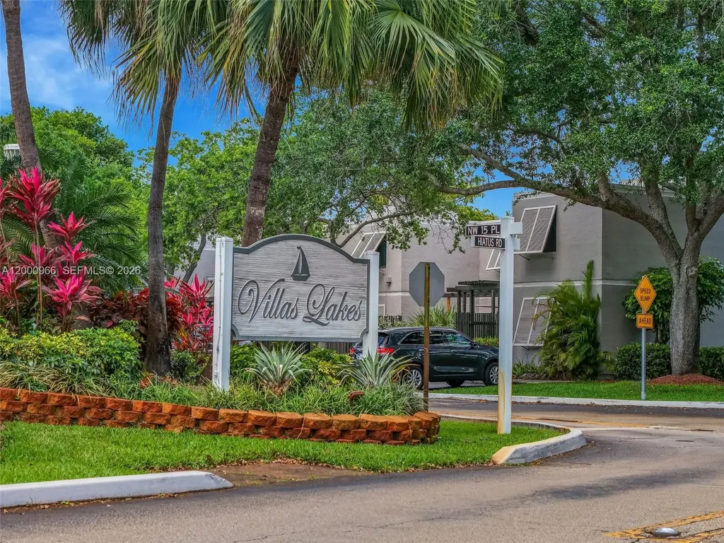 1505 NW 113th Avenue Pembroke Pines FL 33026