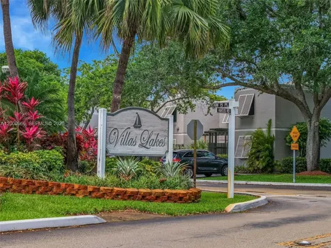 1505 NW 113th Avenue Pembroke Pines FL 33026