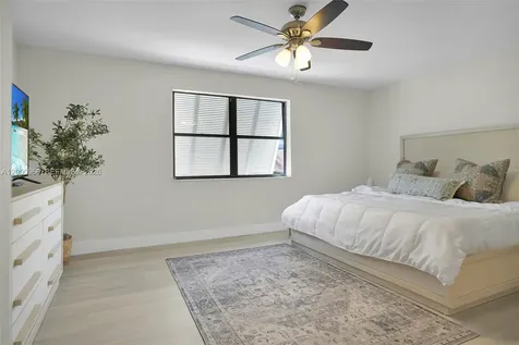 1505 NW 113th Avenue Pembroke Pines FL 33026