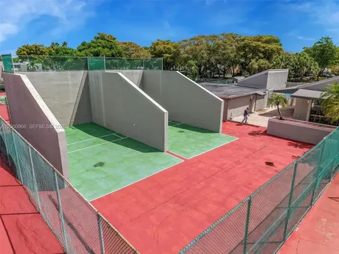 1505 NW 113th Avenue Pembroke Pines FL 33026
