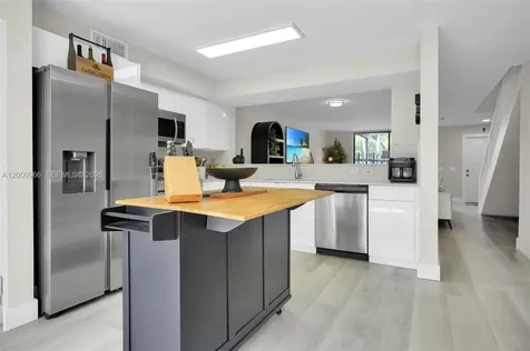 1505 NW 113th Avenue Pembroke Pines FL 33026