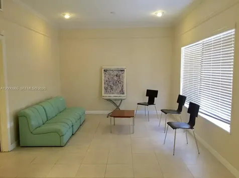 3113 Ponce De Leon Boulevard Coral Gables FL 33134