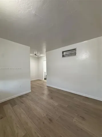 10 NW 77th Street Miami FL 33150