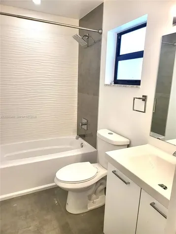 9723 N New River Canal Road Plantation FL 33324