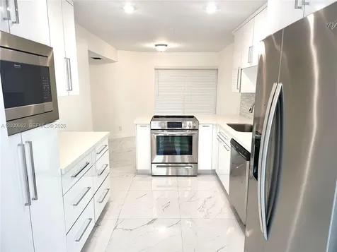 9723 N New River Canal Road Plantation FL 33324