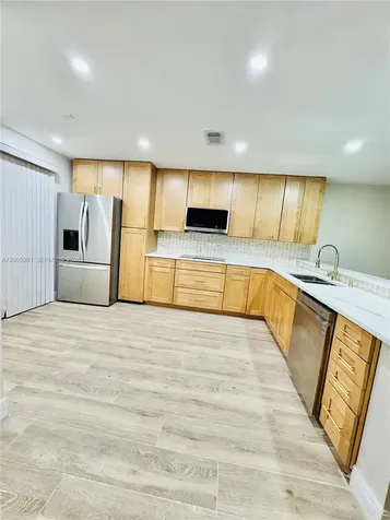 4952 N Hemingway Circle Margate FL 33063