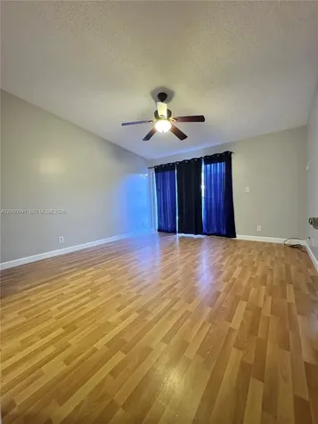 4952 N Hemingway Circle Margate FL 33063