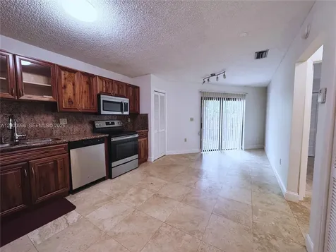 3054 Center Street Miami FL 33133