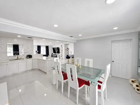 120 S 56th Avenue Hollywood FL 33023